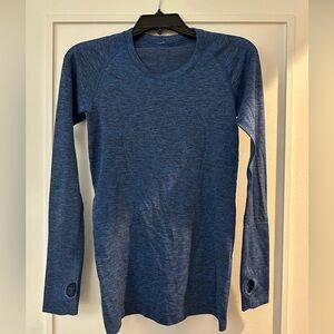 Lululemon Swiftly Tech Long-Sleeve Shirt 2.0
Hip Length